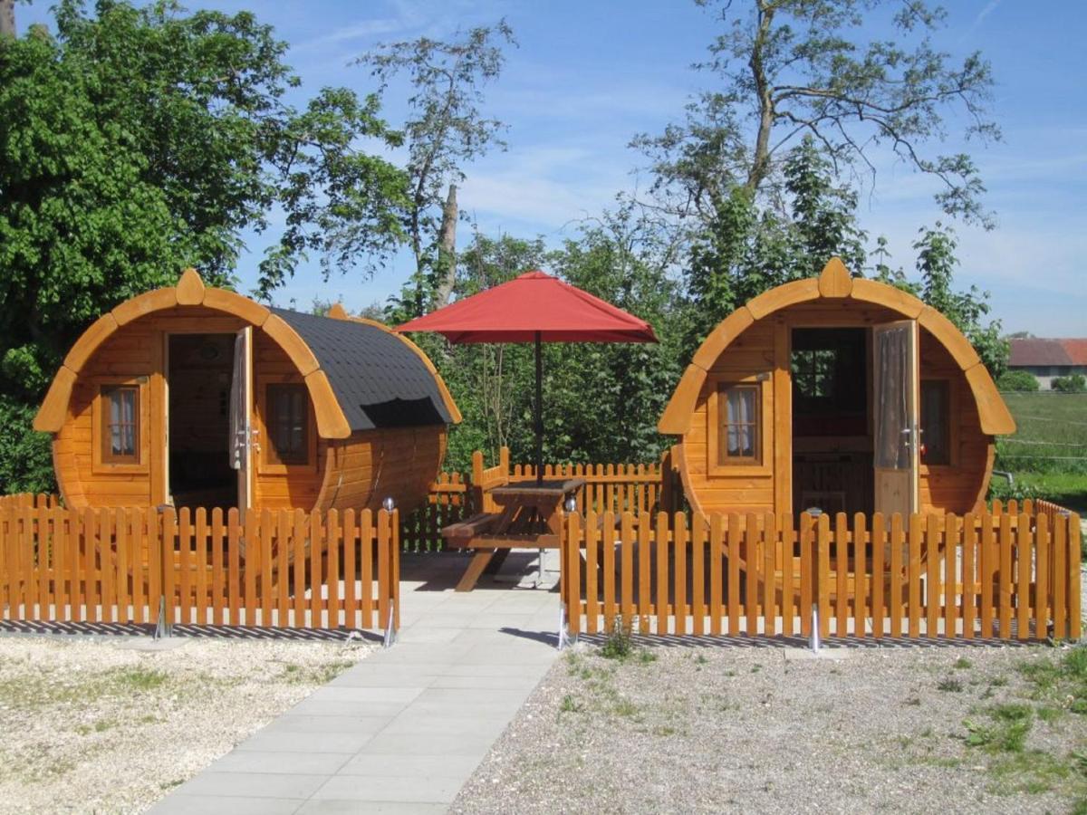 Schlaffass-Camping Gutshof Donauried Guenzburg Luaran gambar